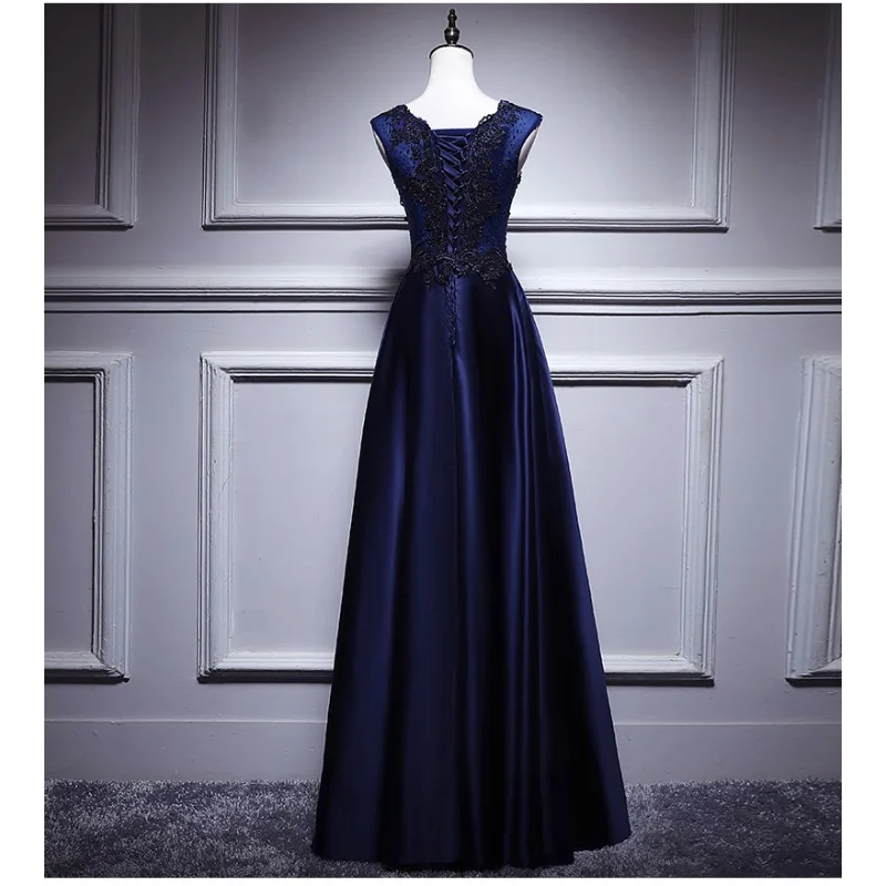 Elegante avondjurk met geborduurde V-hals voor dames is een afslankende en lange stijl slim-fit avondjurk voor gastheer