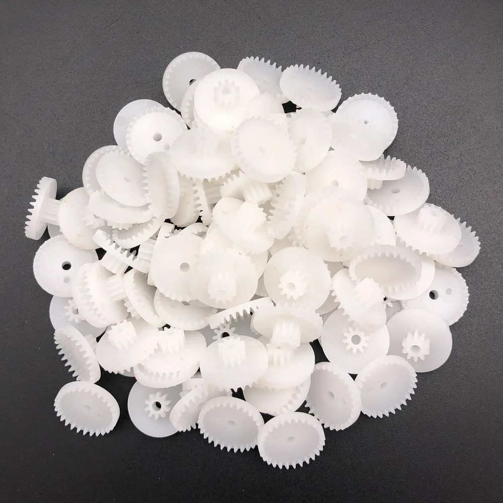 100Pc/Lot 0.5M C28102B Plastic Double Crown Gear 28 Teeth +10 Teeth Bore Hole Aperture 2MM 2.05MM 2B Loose 0.5 Modulus 28T + 10T