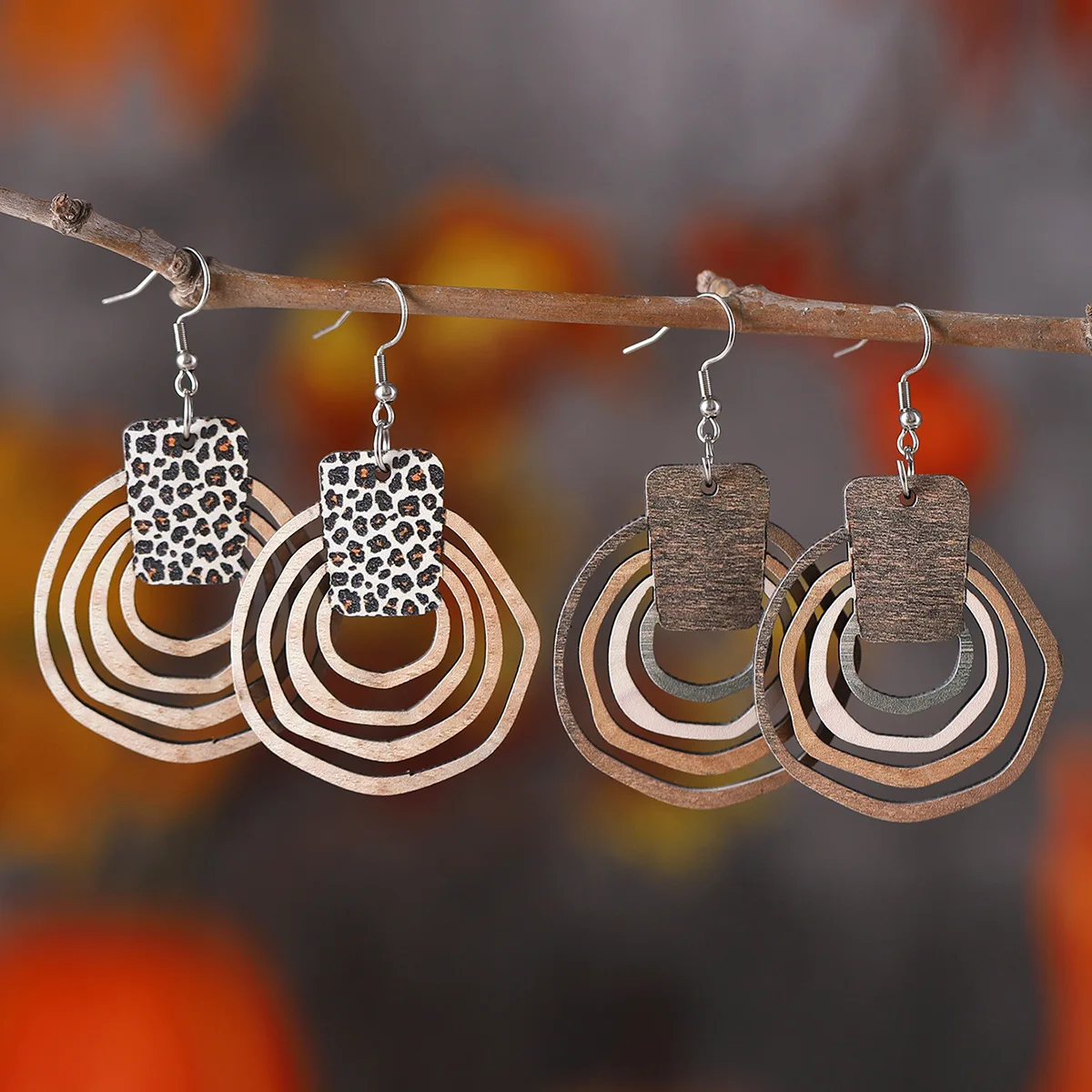 New Bohemian Ring Three Dimensional Leopard Pattern Gradient Hollow Pendant Earrings Wooden Double sided Earrings Gift