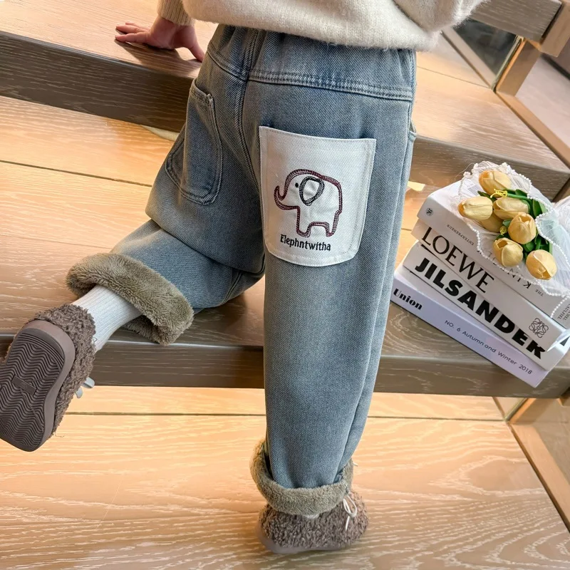 Girls Pants 2024 Winter New Childrens Clothes Girls Baby Cute Foreign Style Cartoon Alpaca Jeans Casual Simple and Daily