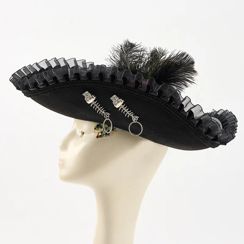 Halloween Female Pirate Cosplay Prop Retro Lace Peacock Feather Triangle Pirate Hat Gothic Dark Skeleton Performance