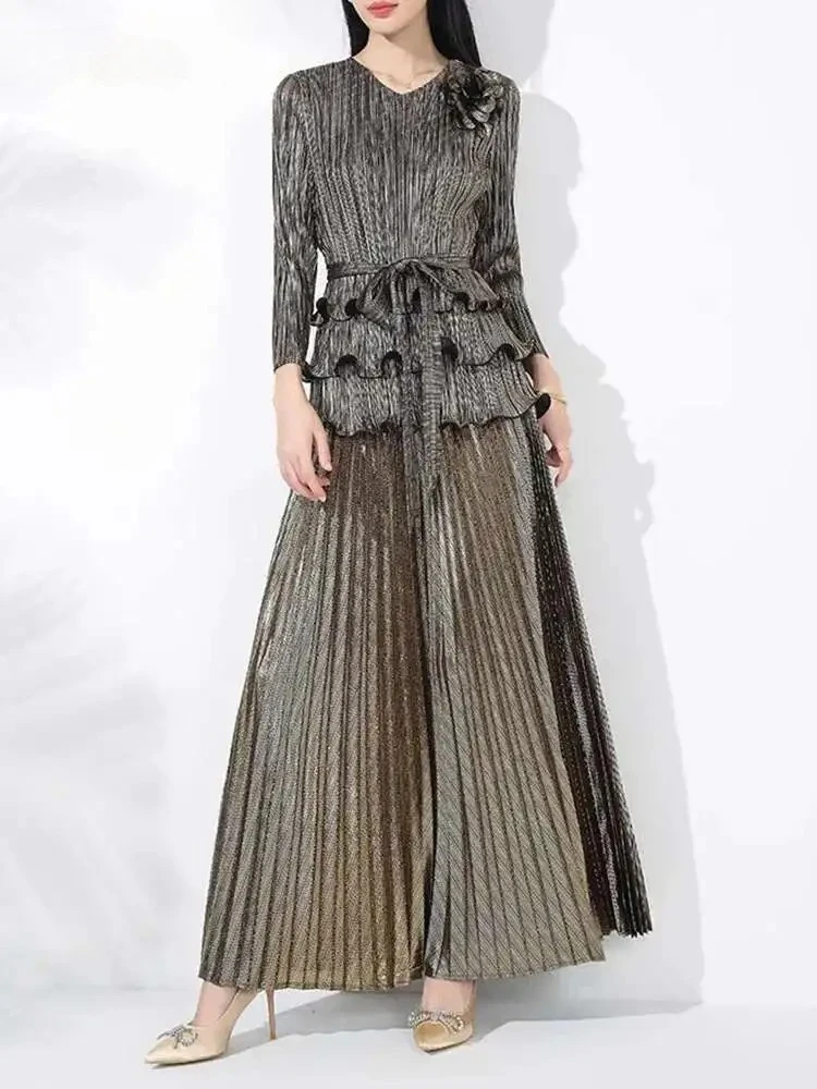 

Pleated Niche 3D Floral T-Shirt + Loose Leg Pants Miyake 2025 Summer New Fashion Casual Elegant Ladies Party Two Piece Set