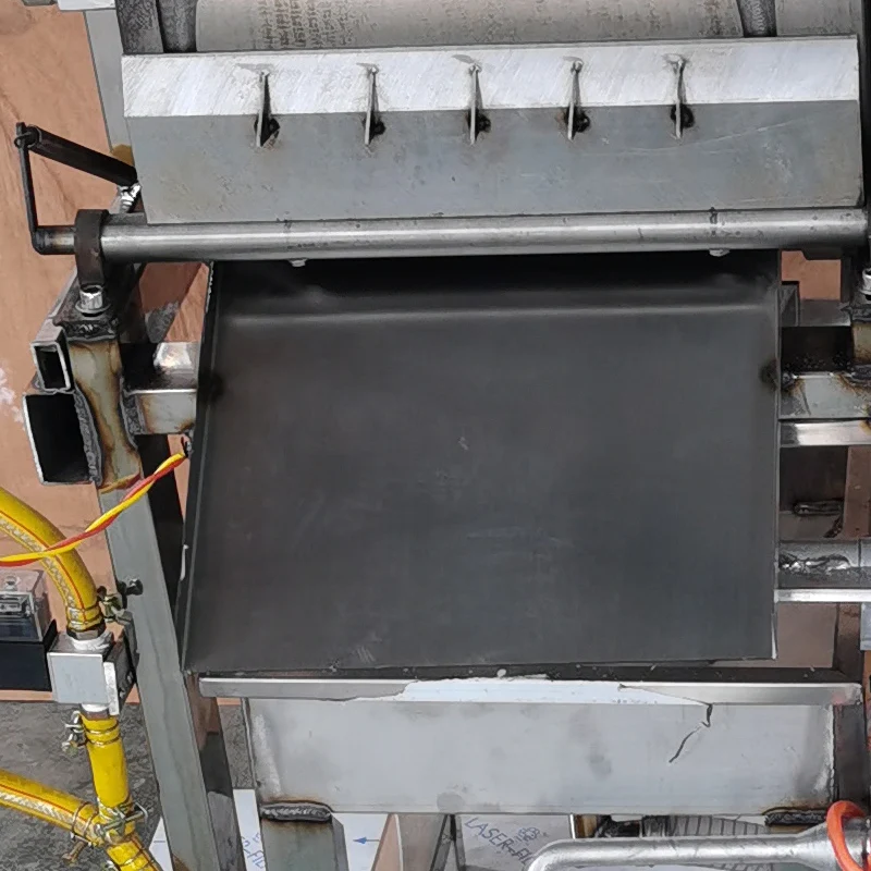 

Commercial Spring Roll Skin Egg Crepe Wrapper Making Machine Roast Duck Cake Machine Rotary Wheel Making Spring Roll Peel