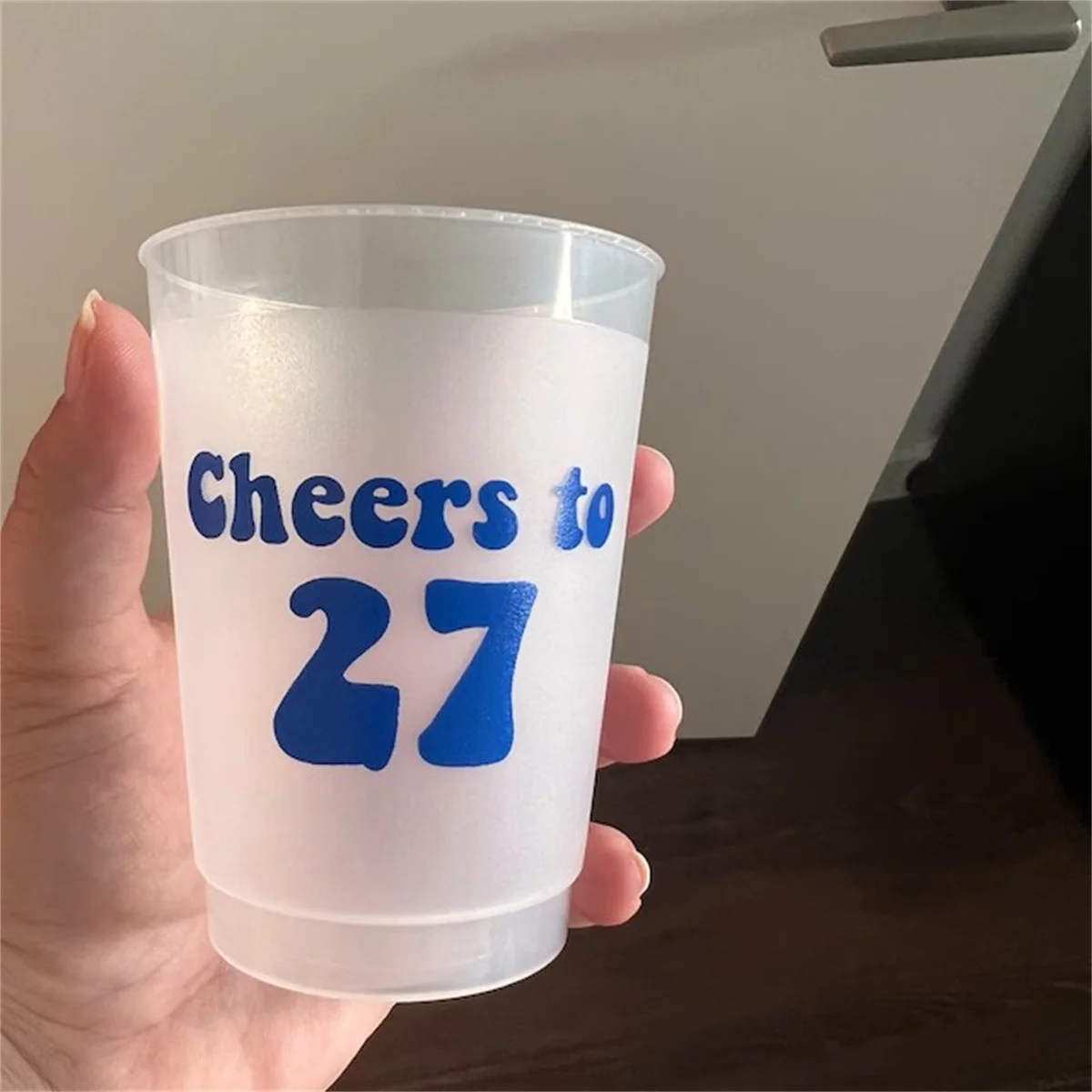 10 Uds. Vasos para fiesta de feliz cumpleaños, vasos personalizados para fiesta de cumpleaños, vasos de plástico irrompibles, vasos de plástico esmerilados, vasos de recuerdo de fiesta
