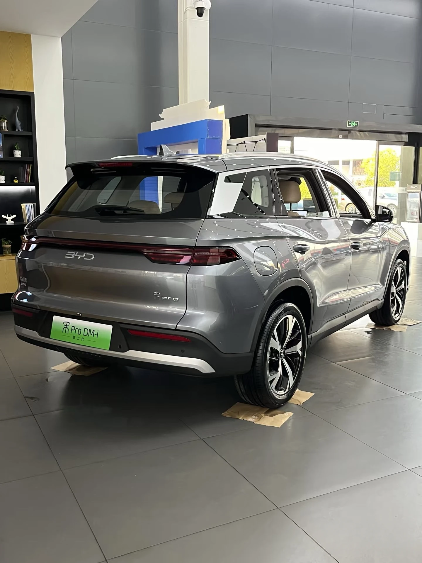 Manufacturer BYD Model Electric Car Song PLUS EV 605KM New Energy Car 5-Seater Ev 4WD Intelligent Driving Suv Pure Electric