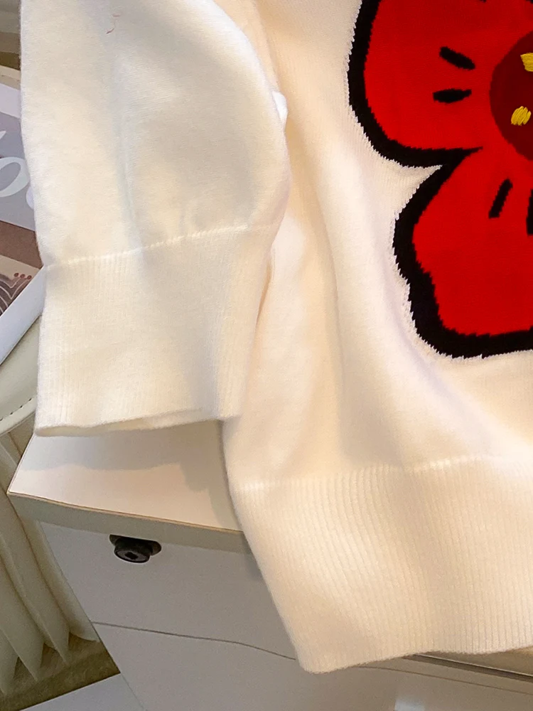 YYJO Spring Summer Short-Sleeved Knitted Round Neck 2024 Cute flower Thin Sweater Sweet Women's Pullover