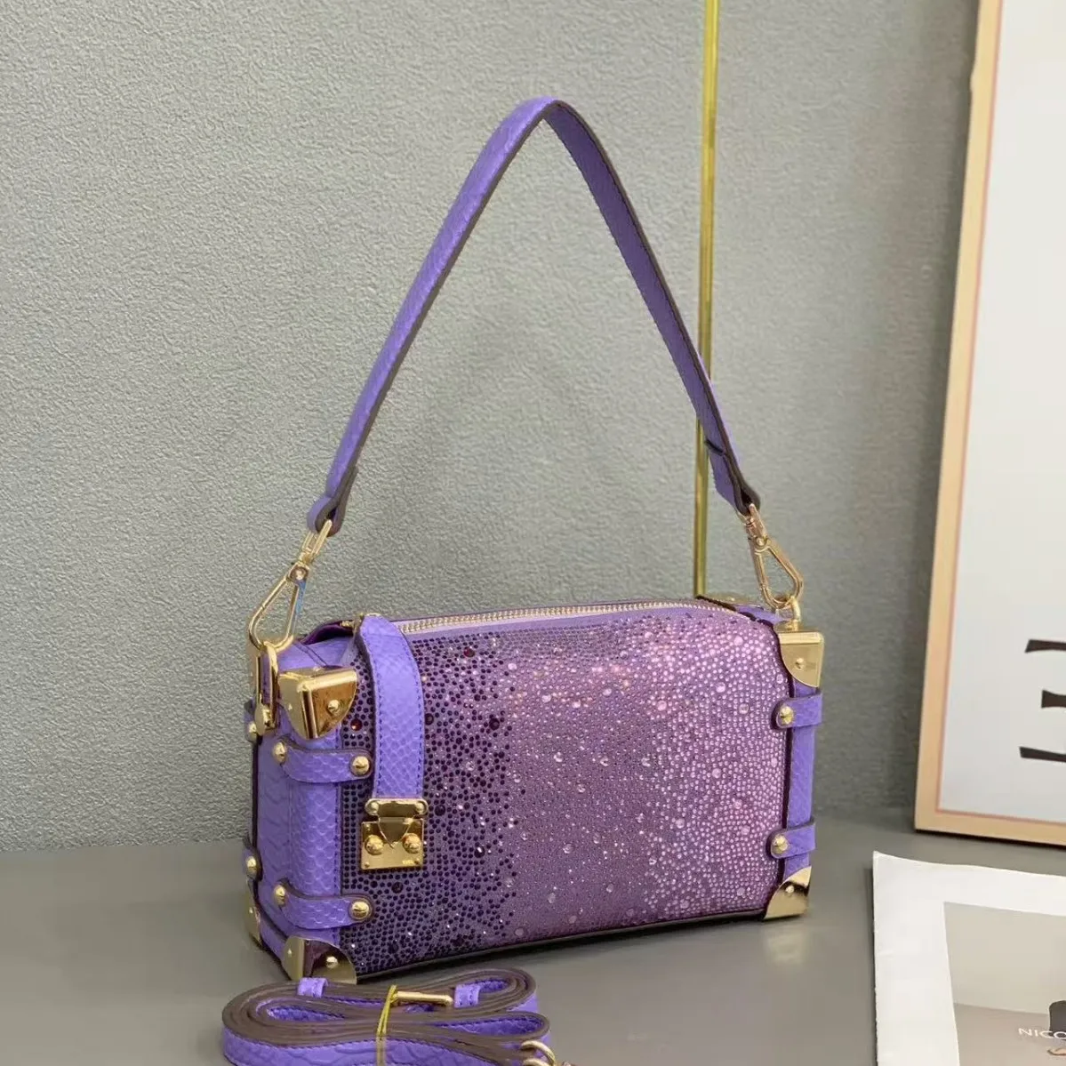 Luxury Designer Brand New High Quality Diamond-encrusted Handbag Leather Shoulder Crossbody Bag for Women   Hot Sale