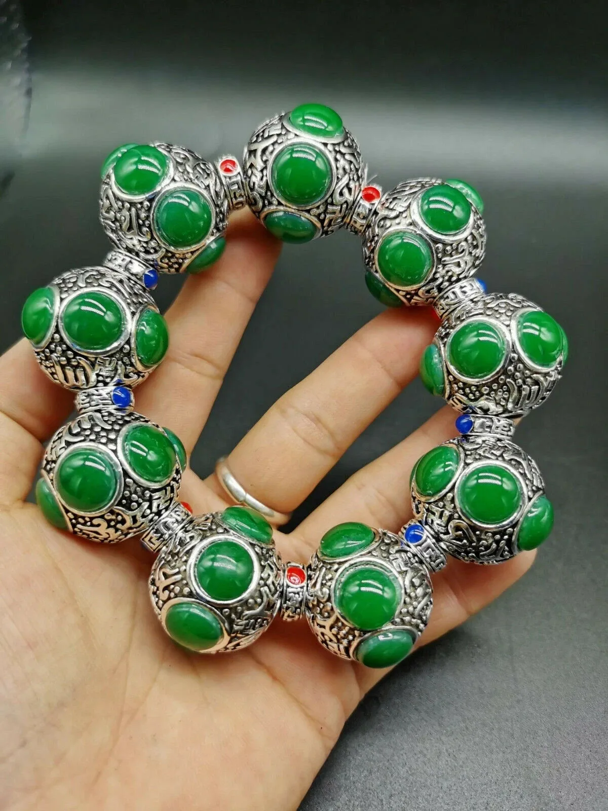 Old Tibet silver Hand-carved flower Tibetan silver inlaid Green jade bracelet