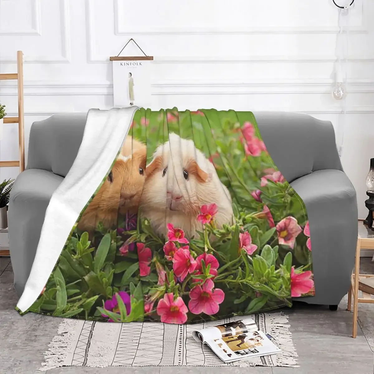 Guinea Pig Blankets Coral Fleece Plush Winter Animal Cute Portable Ultra-Soft Throw Blanket for Home Office Plush Thin Quilt