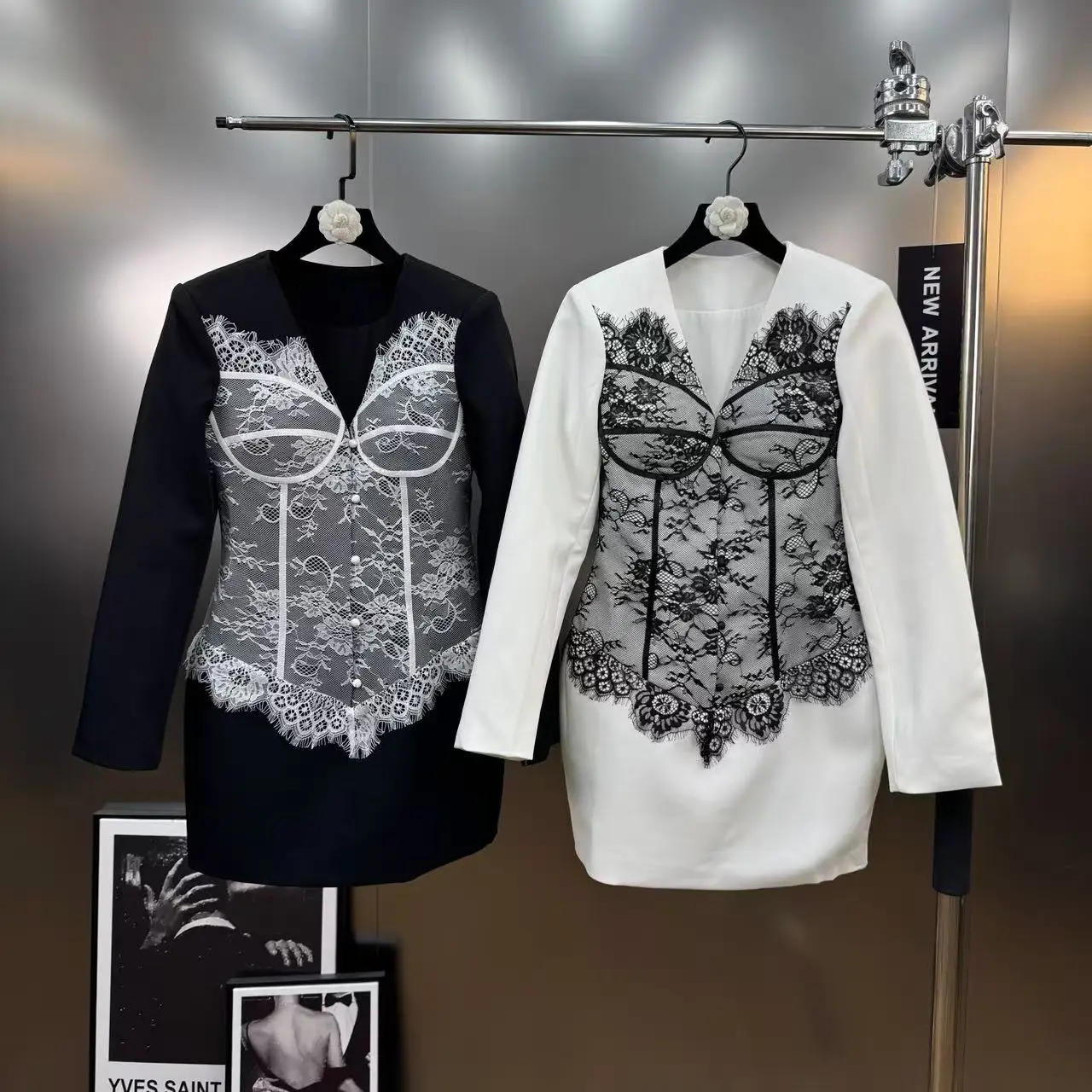 Luxus Geburtstag Frauen Promi Sexy Langarm V-ausschnitt Spitze Schwarz Weiß Mantel Mode 2025, Elegante Abend Club Party Blazer