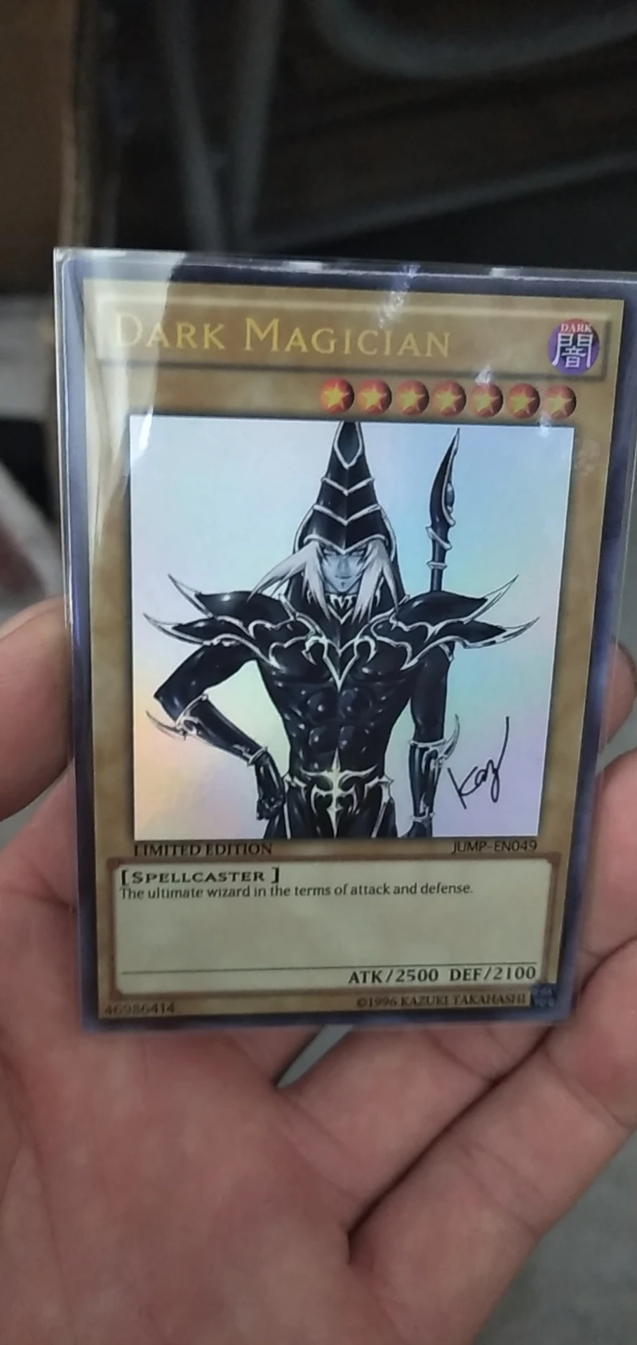 

Yu-Gi-Oh DIY Special Production JUMP-EN049 Black Magician Rare Signed edition Hobby Collection Card