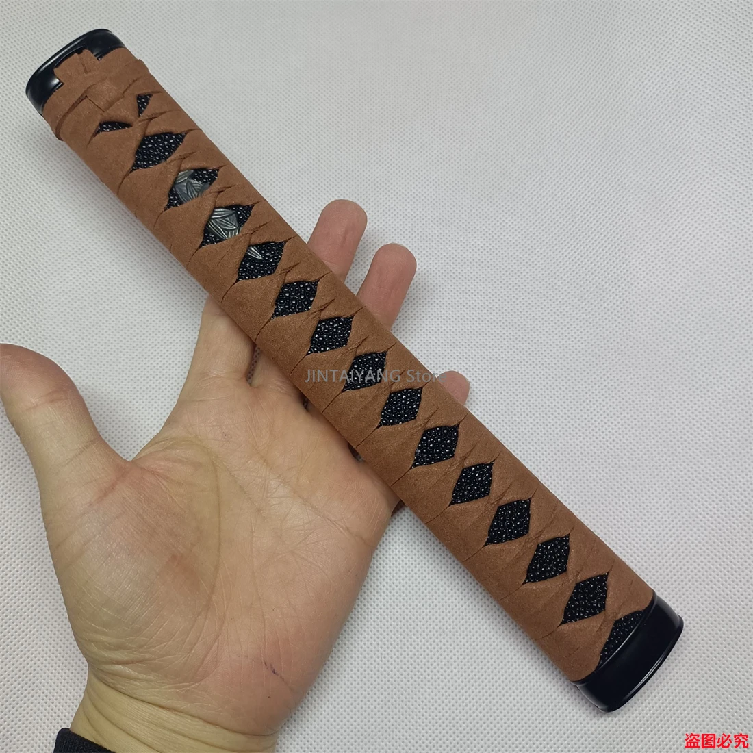 26CM Tsuka Handle Leather Ito Black Alloy Fuchi Menuki Kashira Fittings For Japanese Sword Samurai Katana Hilt Parts High Qualit