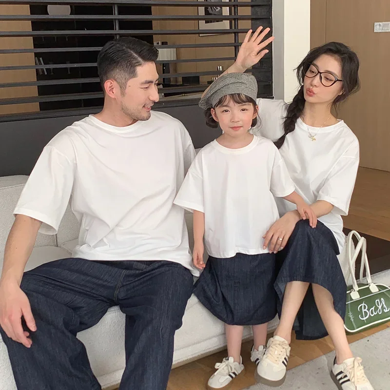 

Family Cotton T Shirt White Black Summer Dad Mom and Daughter Son Chidlren Short Sleeve Tees Tops Parents and Children Clothes