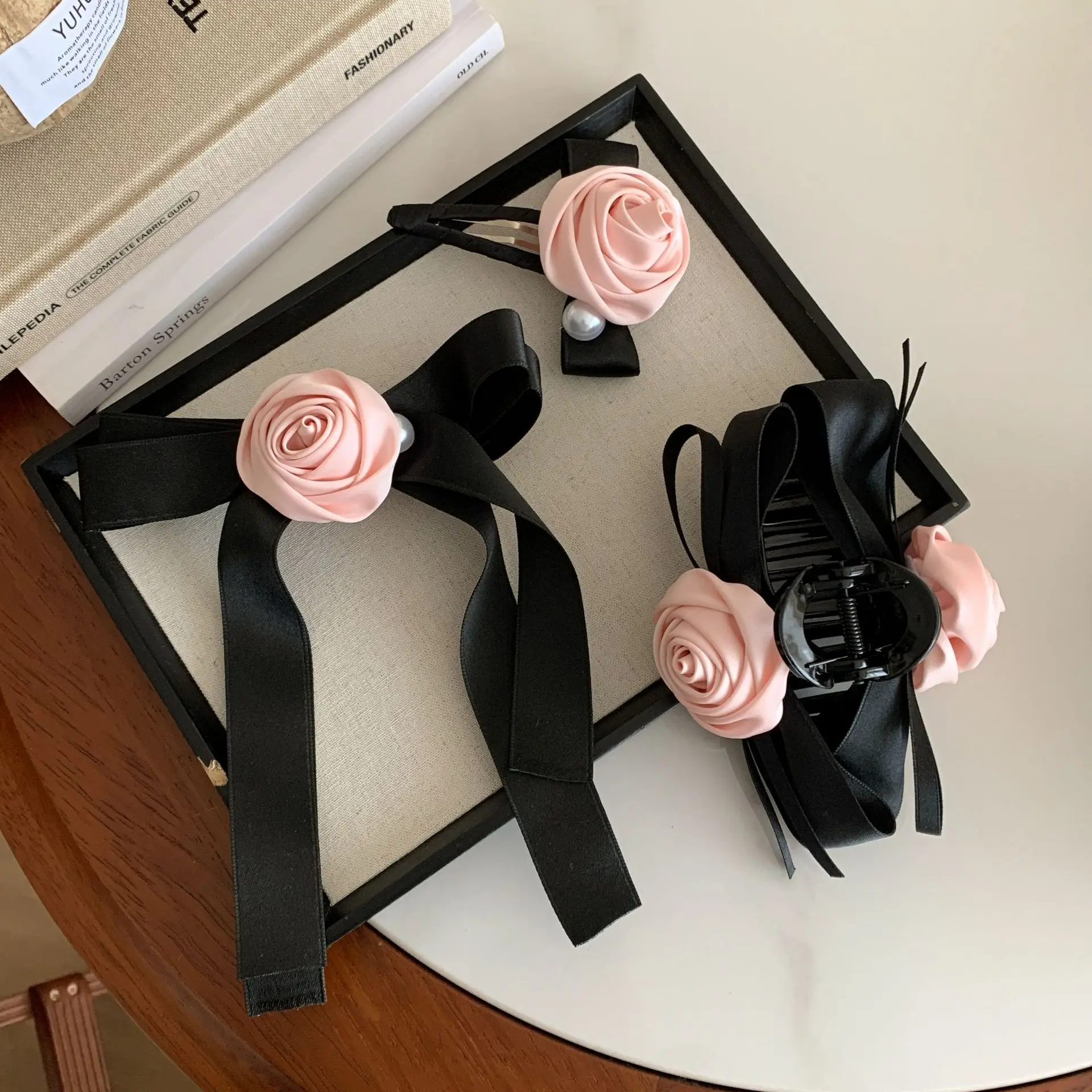1 Stück elegante und süße Haarspange mit rosa Schleife für Mädchen, Haarspange zur Verwendung an der Seite, Haargummis, Haaraccessoires. – Detail 4