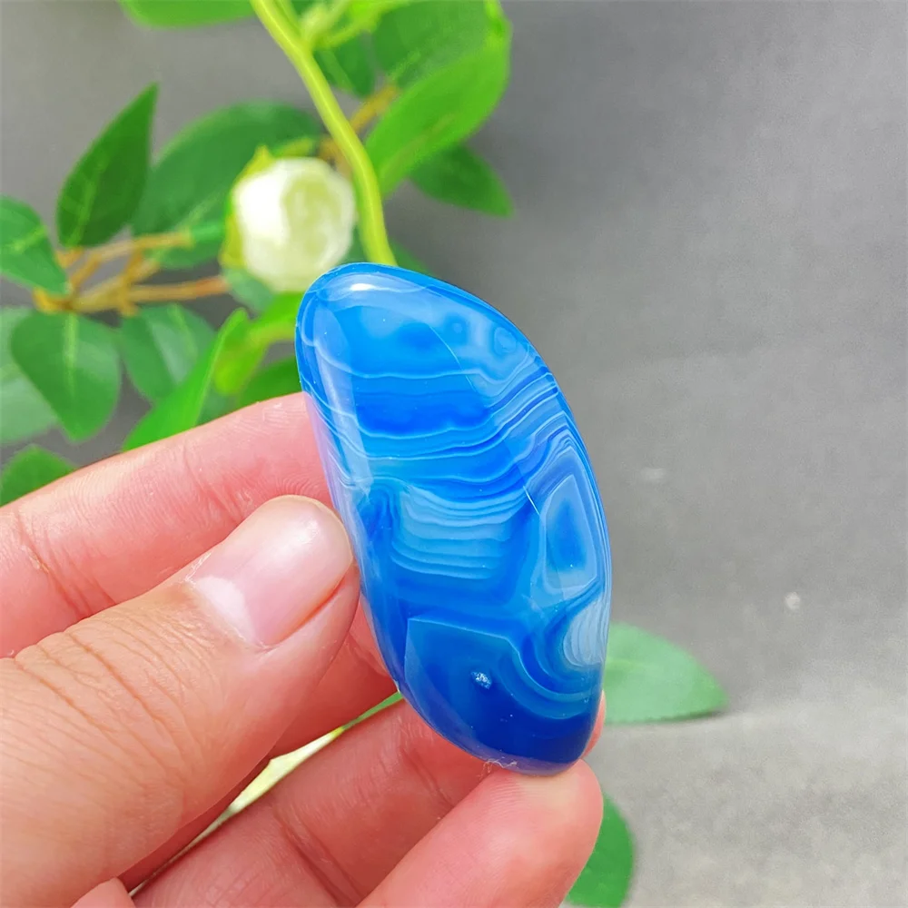 Blue Agate Palm Reiki Healing Stone Natural Gemstone for Meditation Energy Home Decor Feng Shui Gift Mind Body Wellness Witchcra