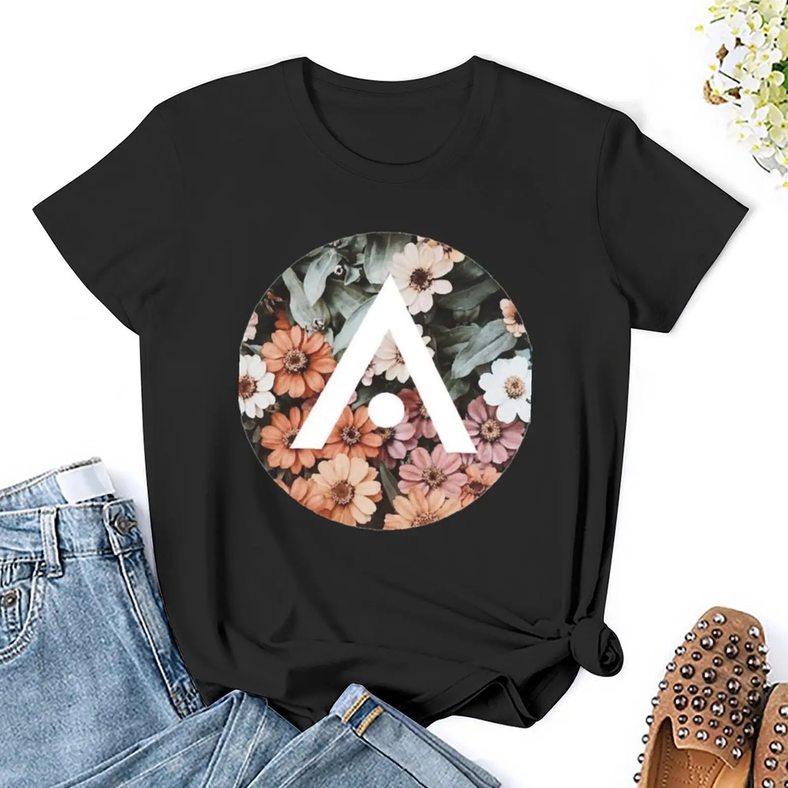 Camiseta clássica feminina com logotipo Aveda Flower, roupas anime, blusa, tops plus size, roupas kawaii