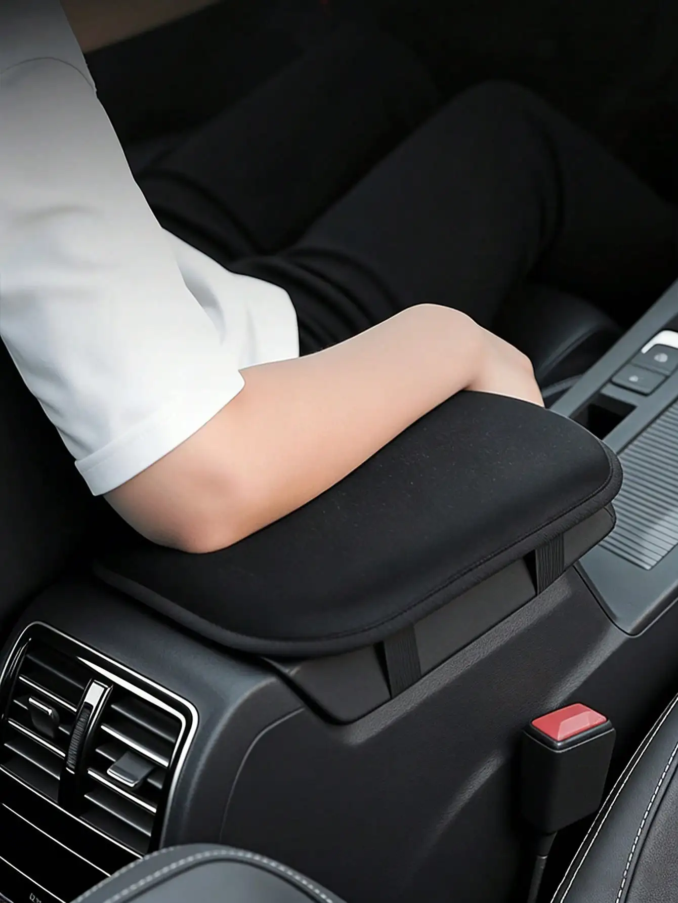 Car Armrest Pad - Thickened Velvet Center Console Mat, Soft & Plush, Provides Comfortable Driving Support, Universal Size