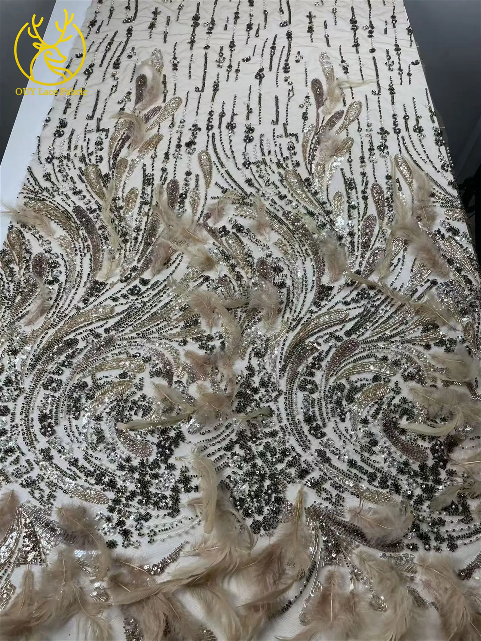 Mais recente tecido de renda de penas 3d europeu 2025 luxo nigeria artesanal frisado lantejoulas tecido de renda casamento banquete vestido material