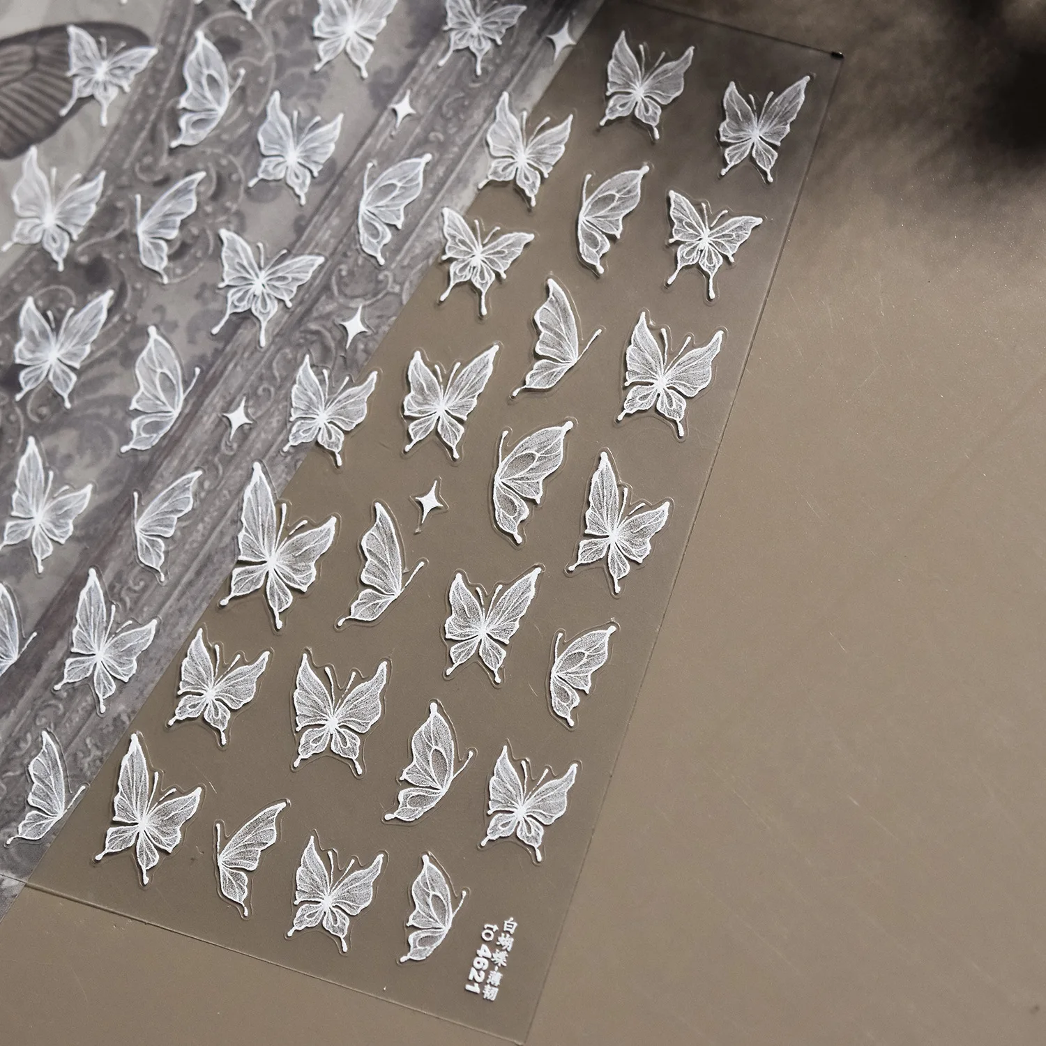 Chinês rosa fortuna gato 5d arte do prego adesivos tesouro dourado padrões florais bonito auto adesivo decoração manicure decalque diy