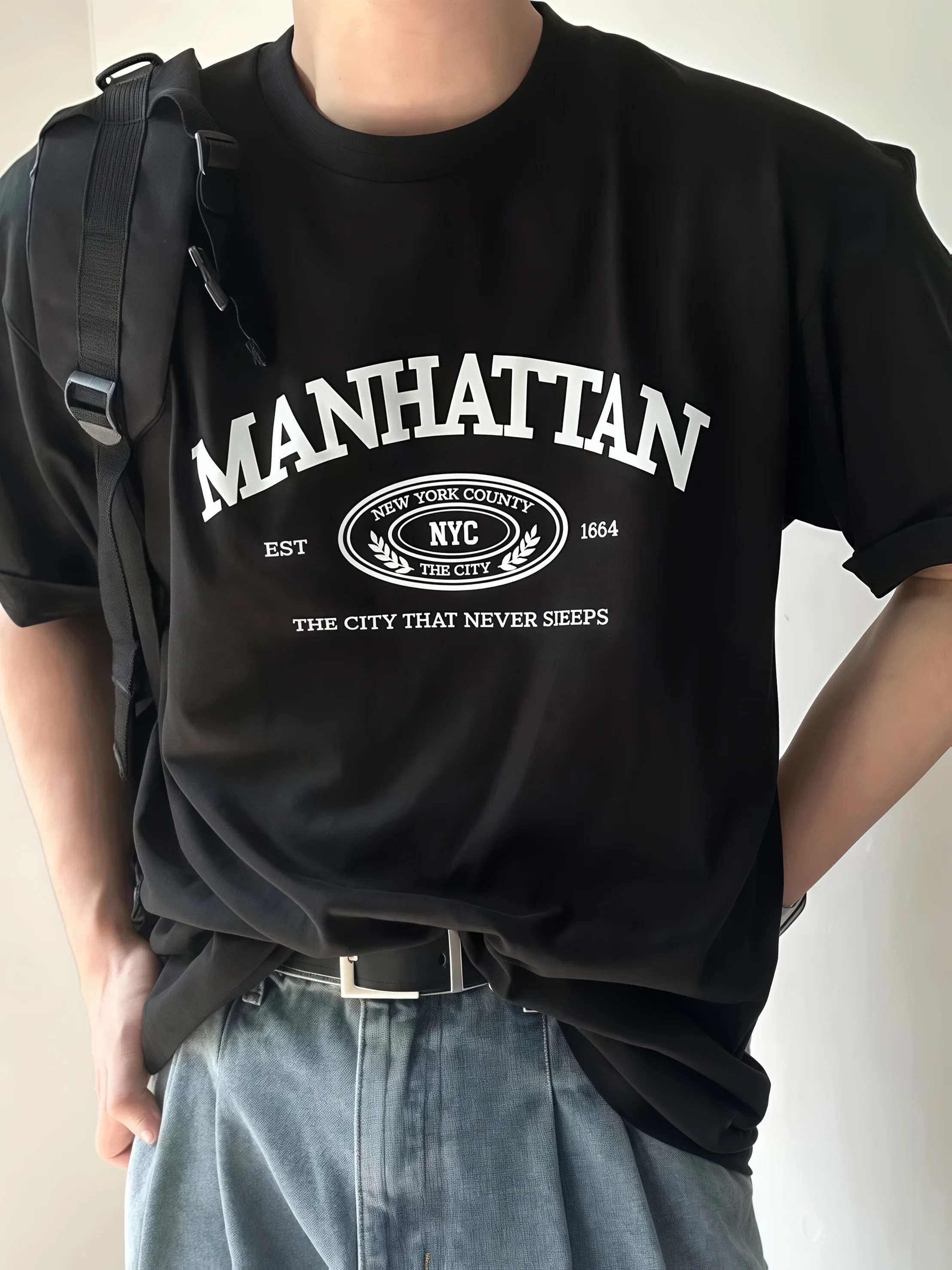 

OBM men's round neck short sleeved T-shirt casual summer top summer printed short sleeved shirt machine washable casual clothing