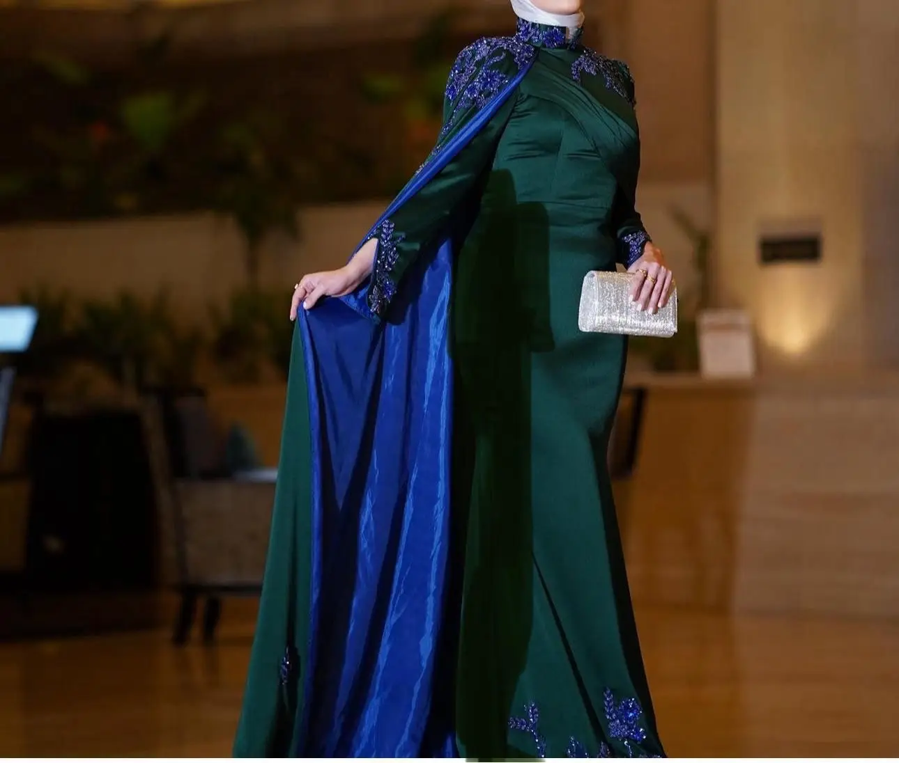 Satin High collar Long Sleeve Evening Dresses With cloak Elegant O-neck Appliques Beading Flowers Mermaid Cocktail Party Gowns