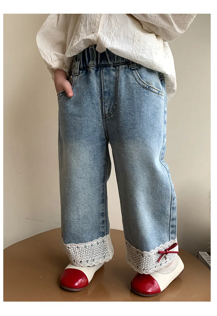 

2-7Y Children's Clothing Jeans 2025 New Autumn Girls Denim Wide Leg Pants with Lace Trim Bowknot Winter Casual Straight Trousers