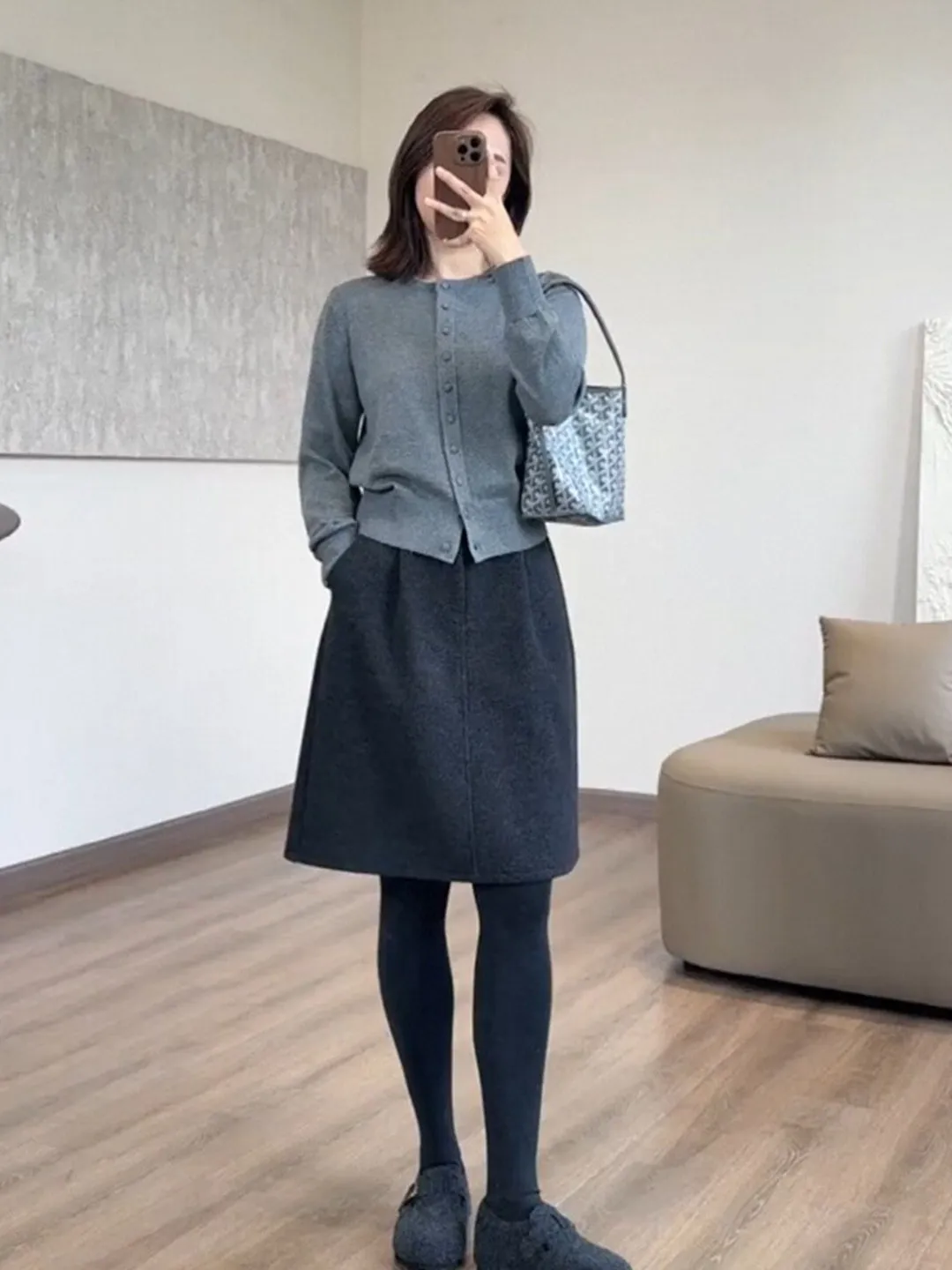 

Корейская японская элитная юбка-миди со скрытым мясом и бутоном цветка, женская юбка больших размеров, простая модная юбка для поездок на работу, осень-зима...