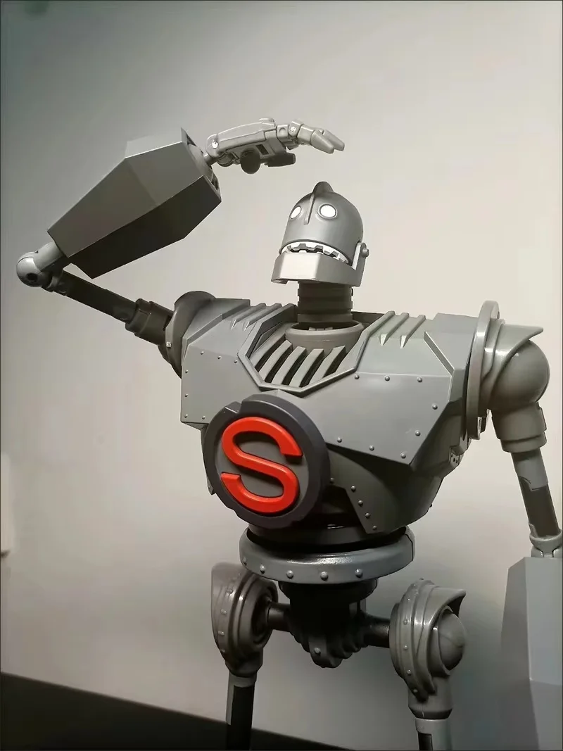 In Stock FJ Model The Iron Giant Action Figure Ready Player One Alloy Super Movable Robot Movie Version Metallic 30cm Model Toys