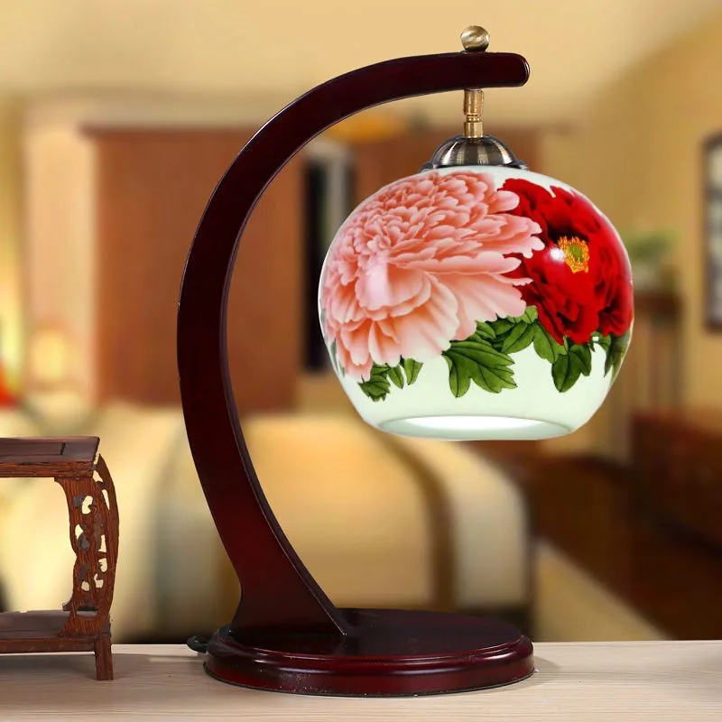 

Thin tire ceramic lamps, bedroom bedside, modern Chinese style, living room classical, antique wedding lamp