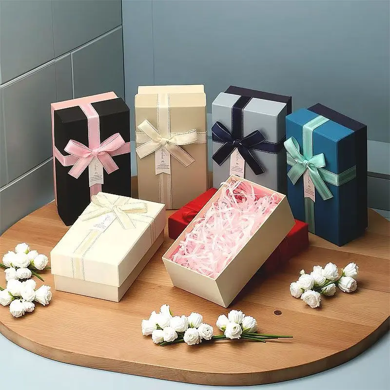 

Custom. [1900 People] New Rectangular Ins Box Exquisite Lipstick Perfume Cosmetics Packaging Box Girlfriends Bir