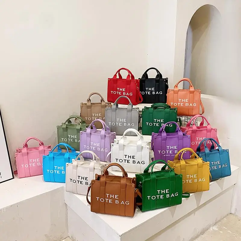 حقيبة يد نسائية كبيرة السعة وعصرية، حقيبة كتف متعددة الاستخدامات بتصميم جديد لعام 2024، مصنوعة من الجلد الصناعي للاستخدام اليومي