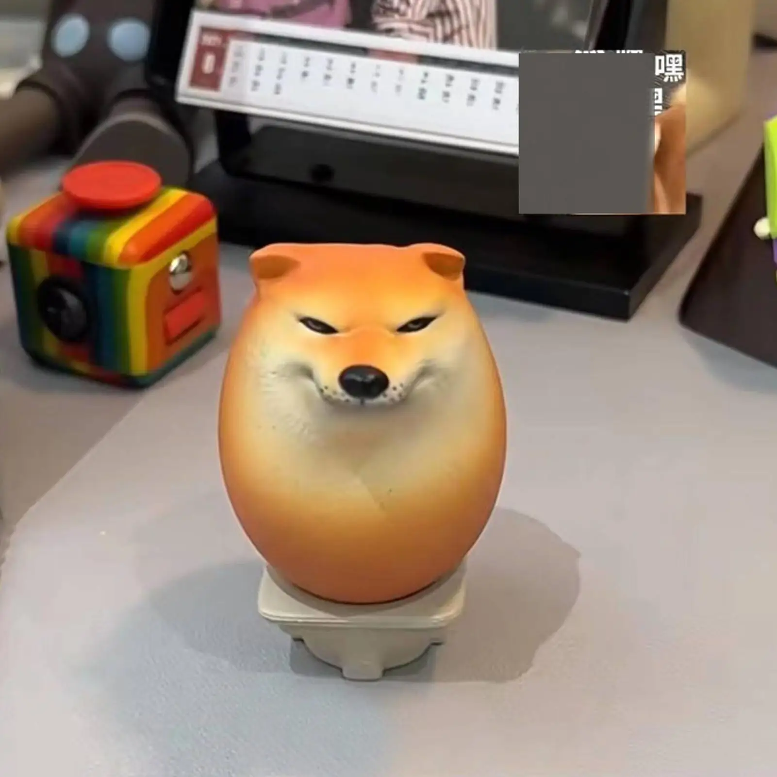 Creative Shiba Inu Realistic Egg Shape PVC Desk Decor Dog & Egg Union Decorations For Home Offices Fun Christmas Gifts