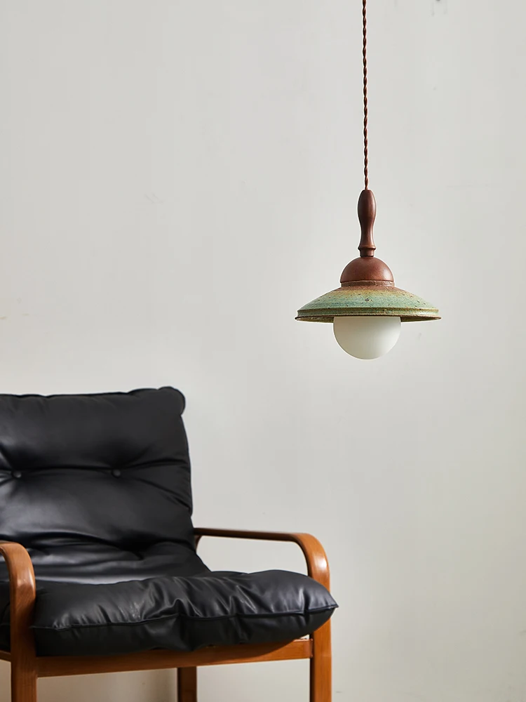 

Французский ретро ресторан, маленькая люстра, керамическая японская ваби говорит стиль, обеденный стол, бар, настольная лампа, прикроватная лампа для спальни