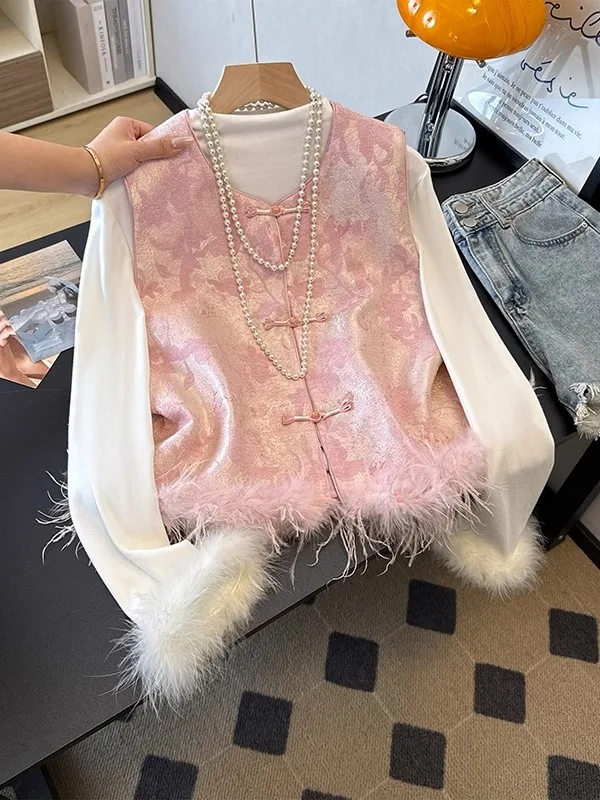 

Новый китайский комплект из двух предметов: женская блузка с вышивкой и пэчворком, модная и красивая, осенняя коллекция.