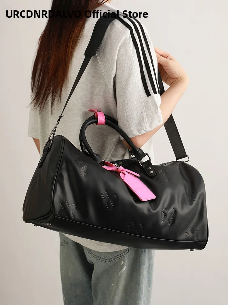 

UR женская легкая спортивная сумка большой емкости, модная дорожная сумка для хранения, сумка для путешествий, 2024, новая модель