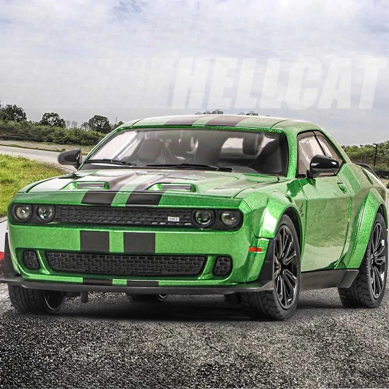 Modèle de voiture Challenger SRT Hellcat, avec son et lumière, jouet en alliage moulé sous pression pour enfants, Simulation de véhicule, cadeau collectif, 1:22