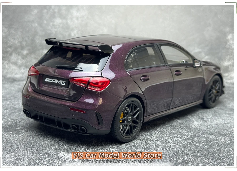 Kiloworks modelo fundido a presión 1:18 A45 S, coche de