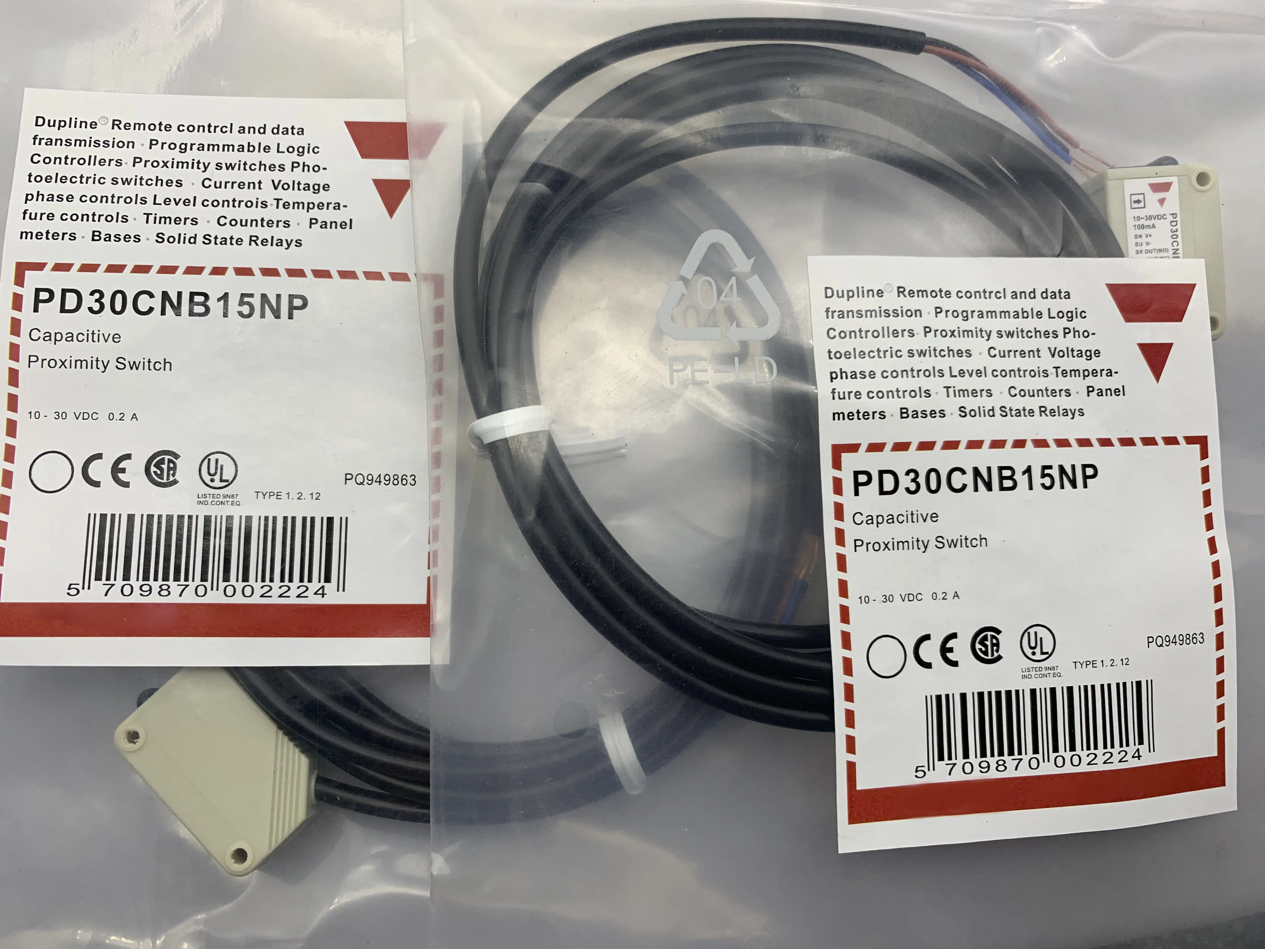 

In Stock New Photoelectric Switch Sensor PD30CTD02NAWE PD30CTD02PAWE One-year Warranty High Quality Seller