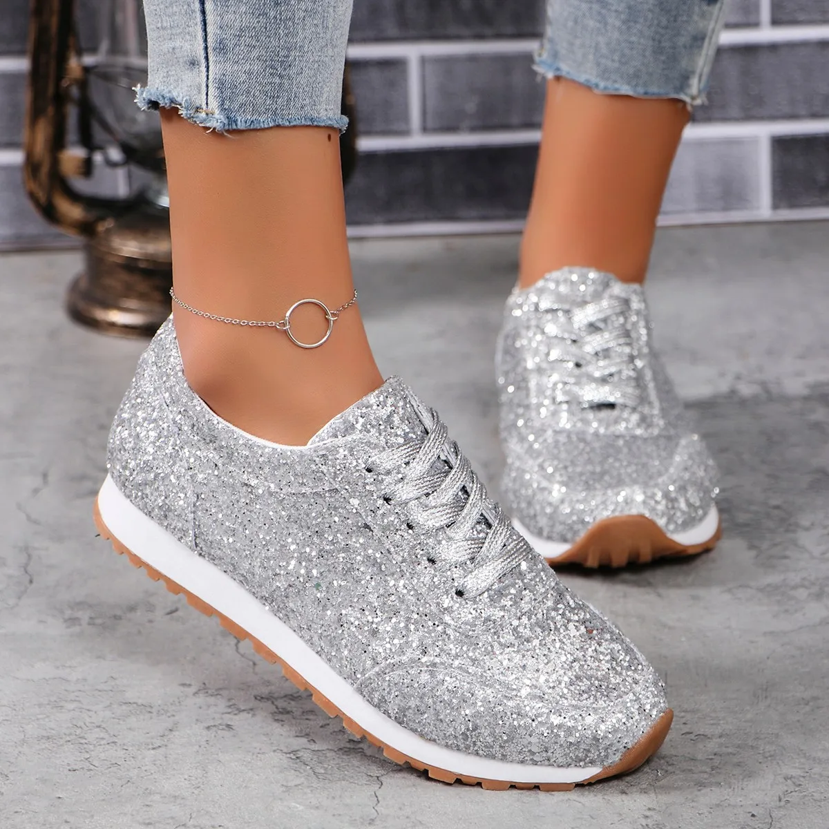 

New Lightweight Women's Glitter Sneakers Spring Autumn Lace Up Low Heel Sport Shoes Women Comfort Non Slip Walking Shoes