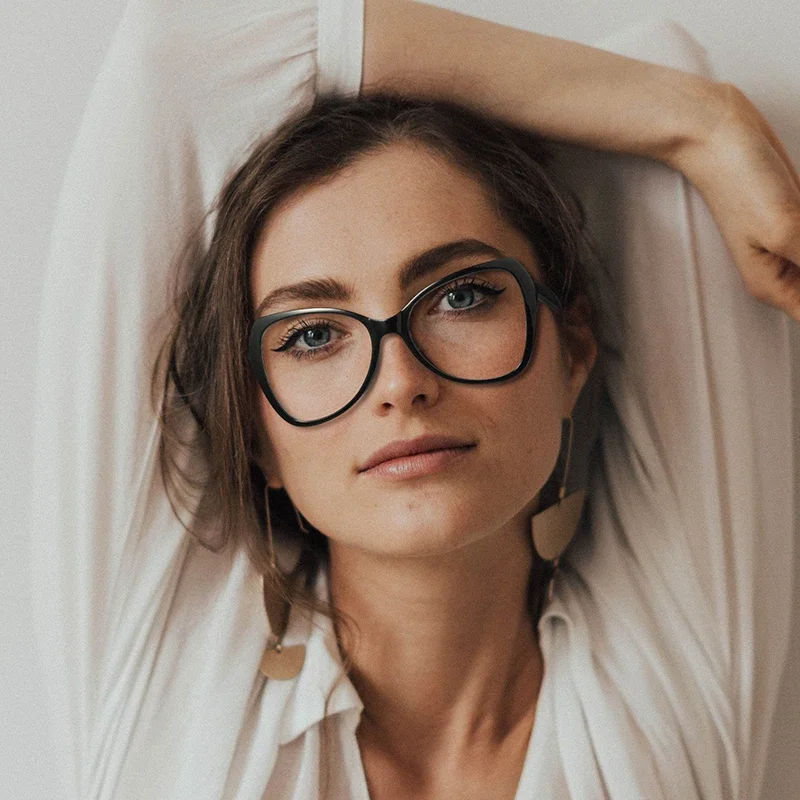 

KIZN Frame Women's Myopia Glasses Fashion Large 2025 NEW Anti-Blue Light Prescription Customizable Optics Eyewear -0.50 to -10