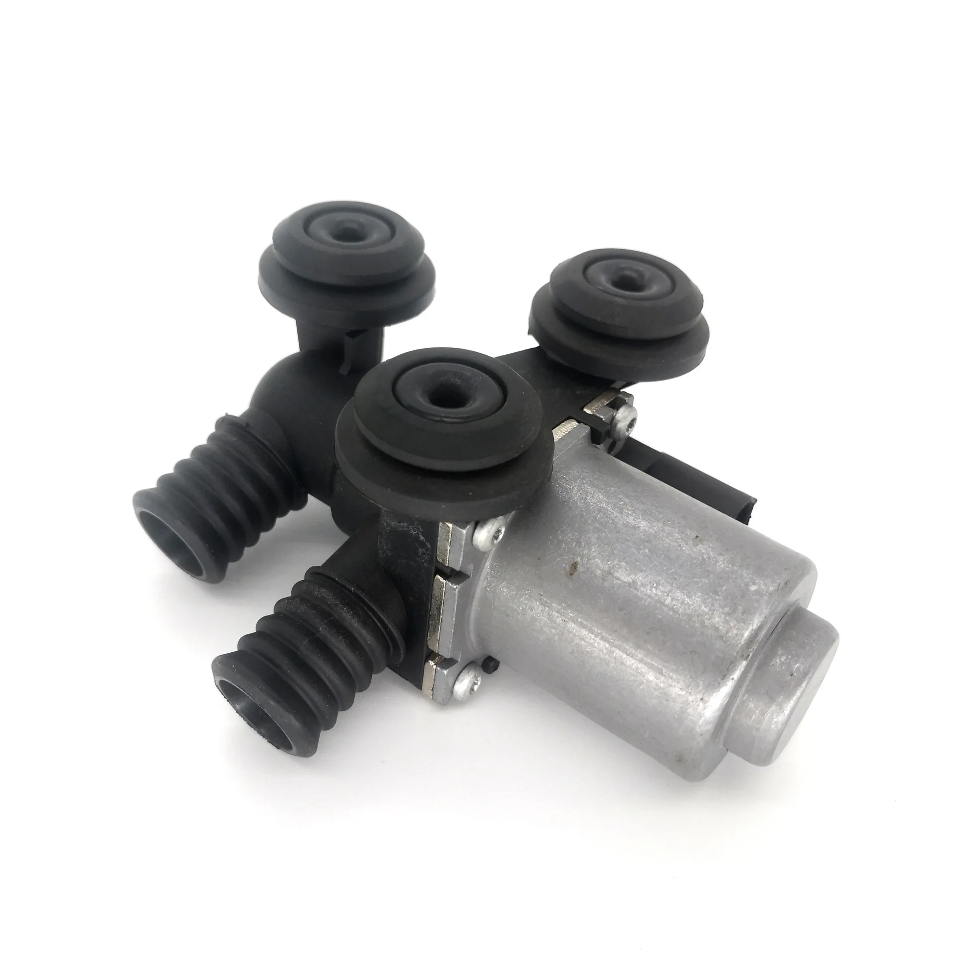 64118369805 64118369806 Is Suitable For Bmw Warm Air Valve Cooling Water Valve Water Temperature Control Valve