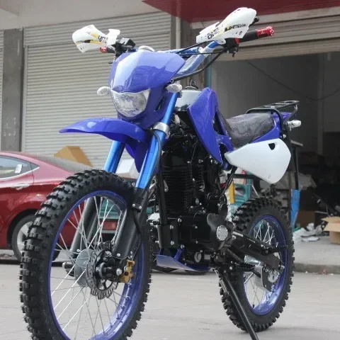 Two-wheeled All-terrain Mountain Off-road Motorcycle 125CC Dirt Bike Fuel Motorcycle