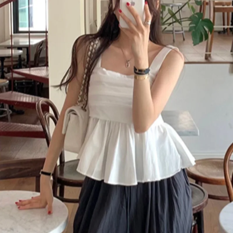 เสื้อกั๊กผู้หญิงรุ่น Sweet Sle Original Version สำหรับฤดูร้อนปี 2025 ดีไซน์เรียบง่าย คอเหลี่ยมผูกเชือก