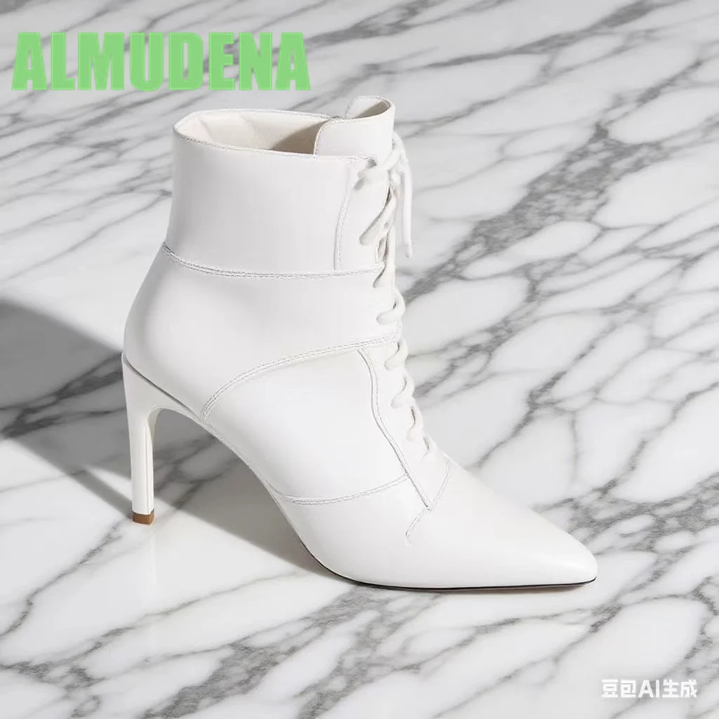 الجبهة الدانتيل يصل الرياضة نمط أحذية قصيرة أنيقة مثير وأشار الجلود البيضاء المرقعة تصميم النمط البريطاني سليم الكعب العالي