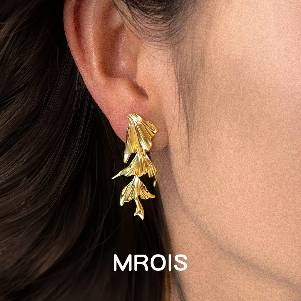 Sparkling · Designer, 18K fishtail-plated long fringed earrings, light luxury temperament studs, high-end earrings.