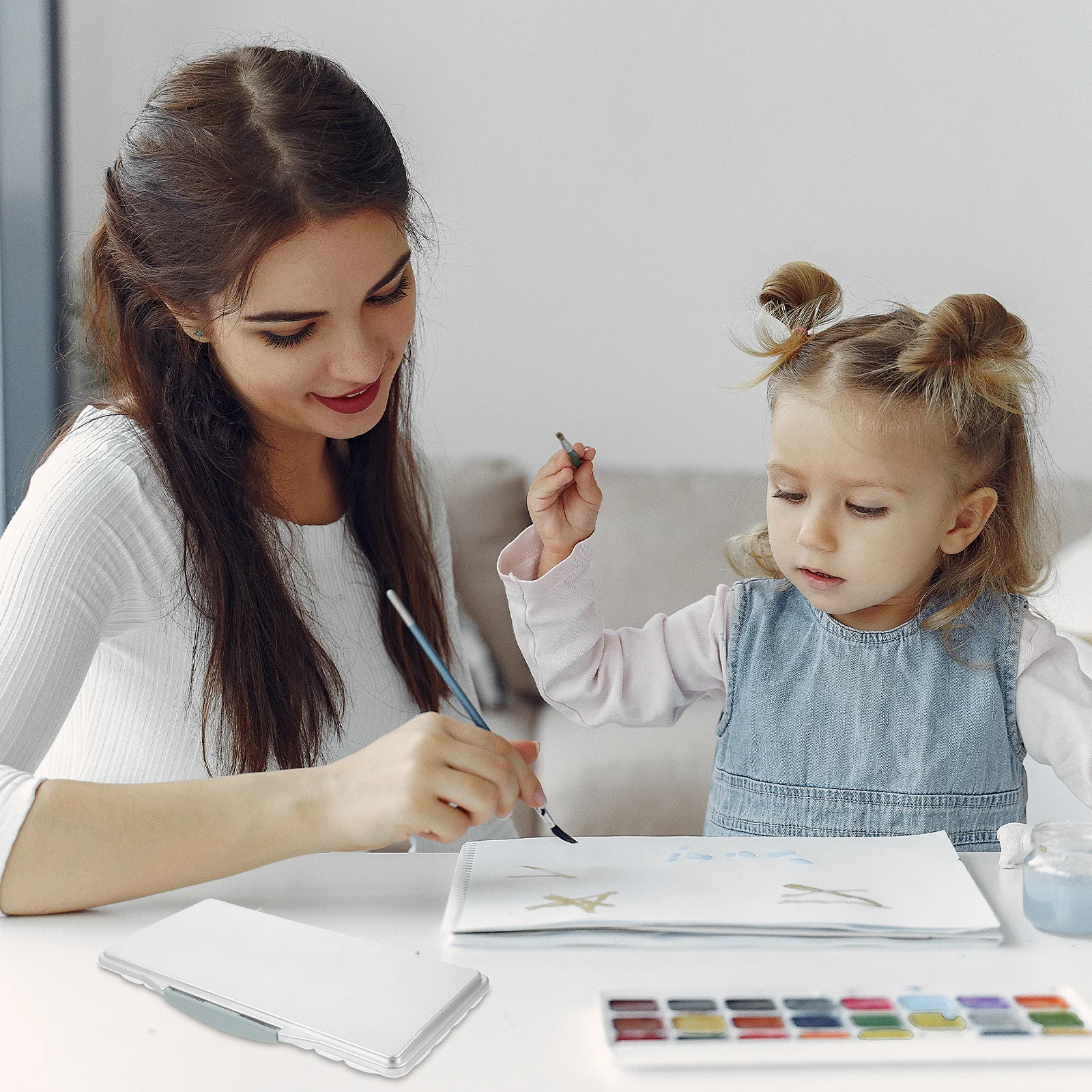 Portable Watercolor Pigment Box Plastic Paint Mixing Tray Small Light Durable Easy Clean Storage Case for Watercolor Oil Gouache