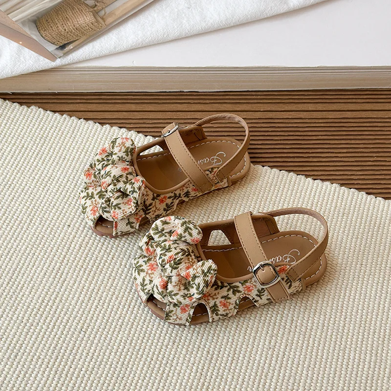 Summer Girl Princess Sandals 2026 New Korean Version Baby Soft ShoeRetro Daily Girl Anti Slip Baotou Anti Collision ChildSandal