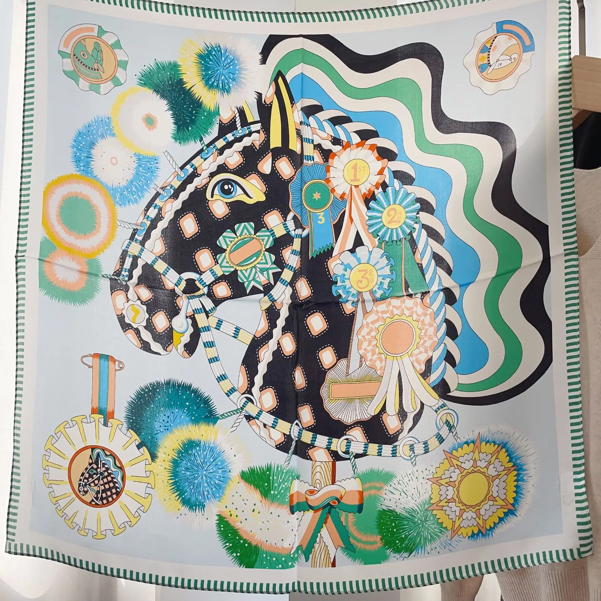 

Шарф из натурального шелка 65 см, роскошные квадратные банданы, женская одежда, аксессуары для головы, рождественский подарок для влюбленных