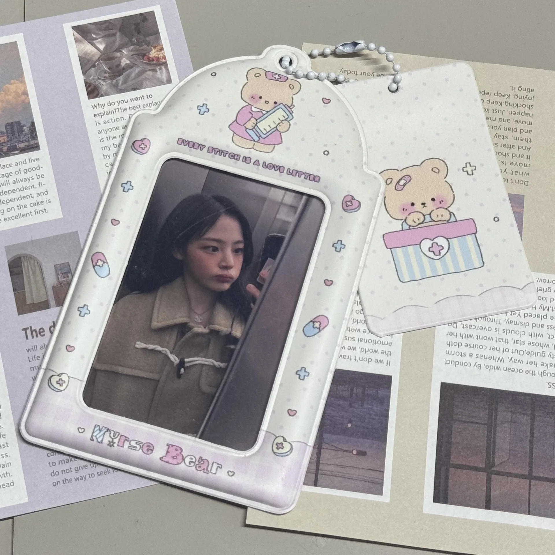 Bonito Soporte para Tarjetas de PVC con Diseño de Oso, Conejo y Gato, Estilo Kpop, Versátil para Tarjetas Escolares y de Comida, Almacenamiento y Exhibición de Photocards de Ídolos, Estilo Ins