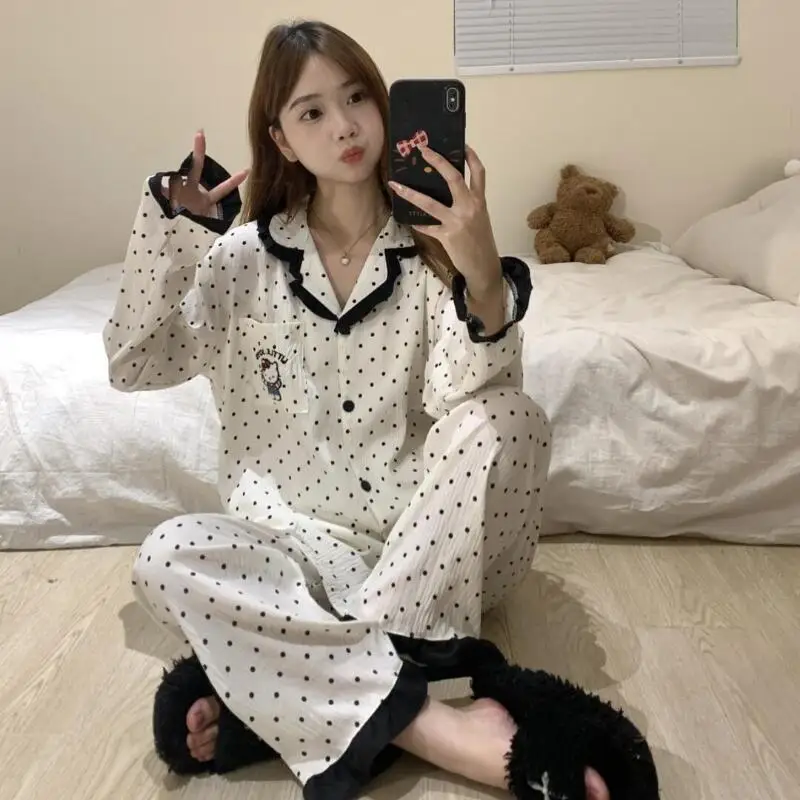 

Sanrio Hello Kitty женская ночная рубашка Kawaii с героями мультфильмов для студентов, осенние длинные брюки с длинными рукавами и лацканами, комплект домашней одежды из 2 предметов